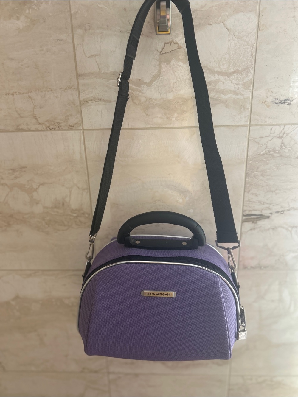 Luca Vergani travel toiletry case w/shoulder strap
